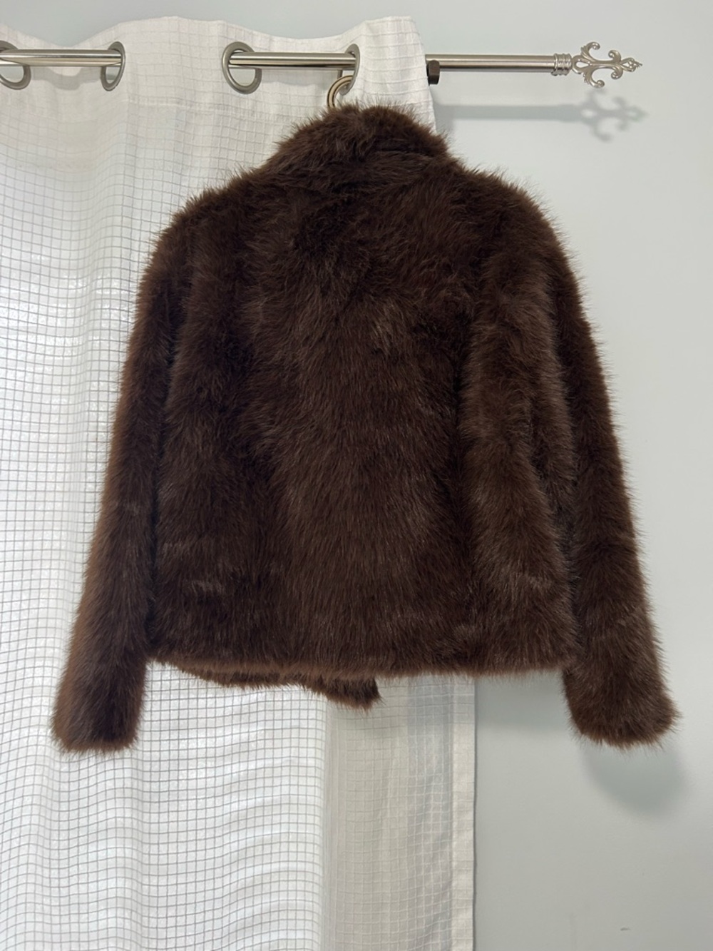 New Brown Faux Fur Coat - Picture 5 of 11